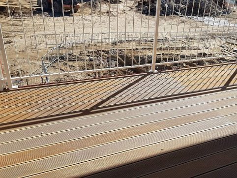 taras-do-kontenerow-mobilbox-2