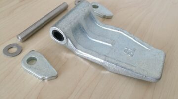 Závěs dveří kontejneru